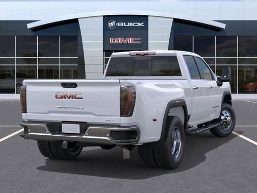 2026 GMC Sierra 3500 SLT