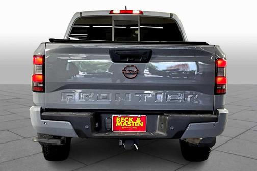 2022 Nissan Frontier PRO-X