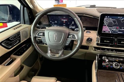 2021 Lincoln Navigator L Reserve