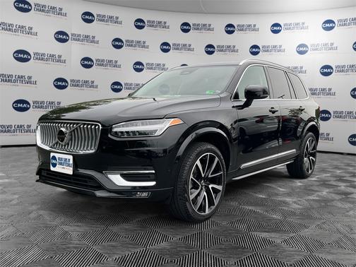 2023 Volvo XC90 B5 AWD Plus