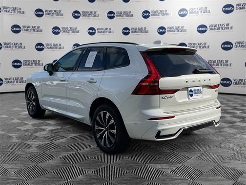 2023 Volvo XC60 B5 AWD Plus Dark