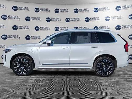 2025 Volvo XC90 Plus