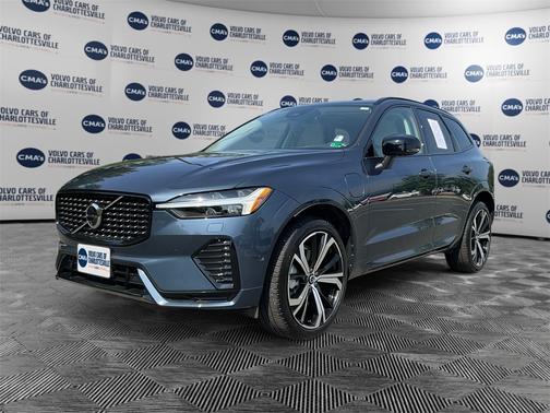 2024 Volvo XC60 Recharge Plug-In Hybrid T8 Ultimate Dark