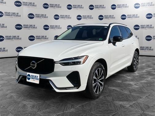 2025 Volvo XC60 B5 Plus