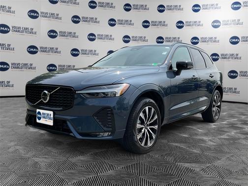 2024 Volvo XC60 B5 Plus Dark