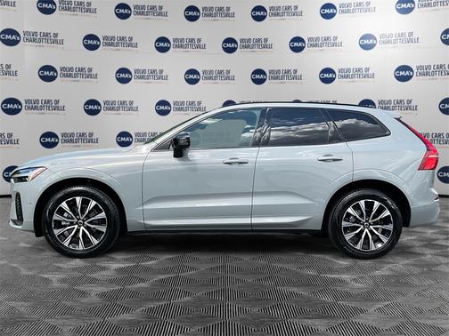 2024 Volvo XC60 B5 Plus Dark