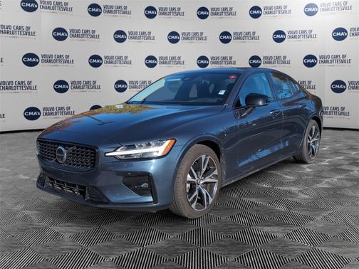 2025 Volvo S60 B5 Plus