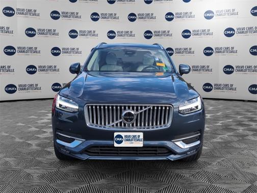2025 Volvo XC90 B6 Plus 6-Seater