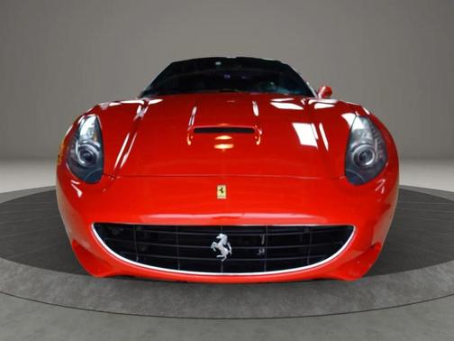 2014 Ferrari California Base