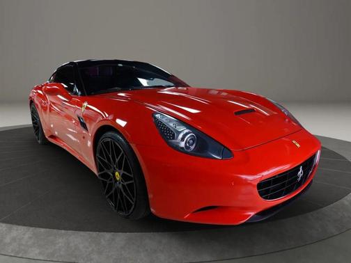 2014 Ferrari California Base