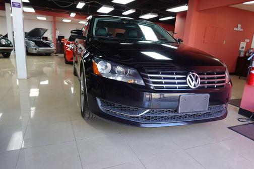 2014 Volkswagen Passat 2.0L TDI DSG SE w/Sunroof