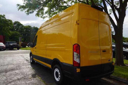 2021 Ford Transit-250 Base