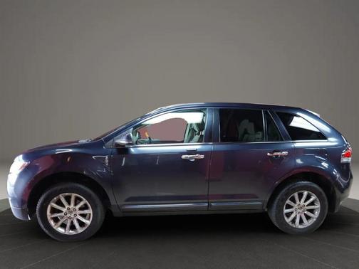 2014 Lincoln MKX Base