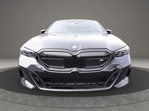 2024 BMW i5 M60