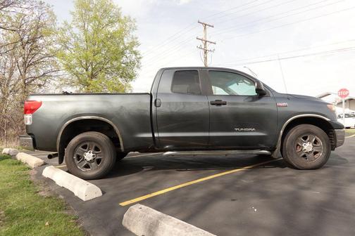 2010 Toyota Tundra Grade