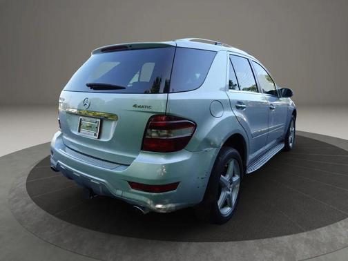 2010 Mercedes-Benz M-Class 4MATIC