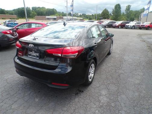 Aurora Black 2017 Kia Forte LX