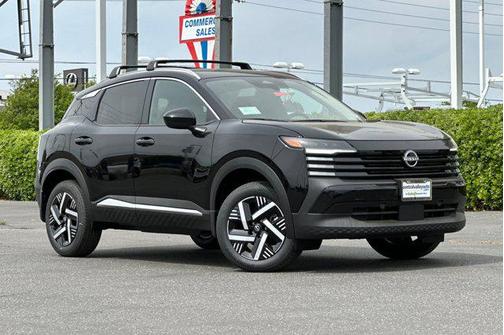 Super Black 2026 Nissan Kicks SV