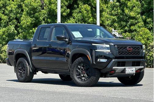 2022 Nissan Frontier PRO-4X