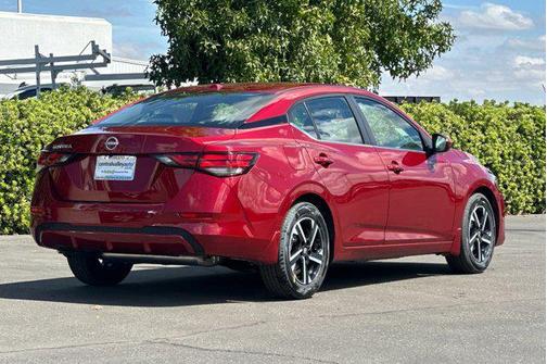 2025 Nissan Sentra SV