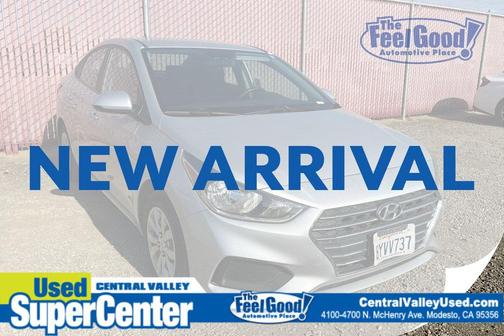Olympus Silver 2022 Hyundai Accent SE