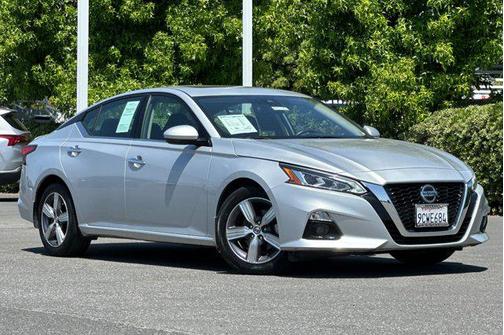 2022 Nissan Altima 2.5 SL