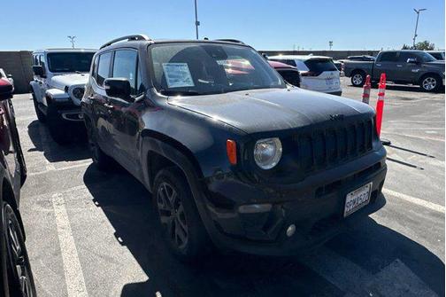 Black Clearcoat 2023 Jeep Renegade Altitude