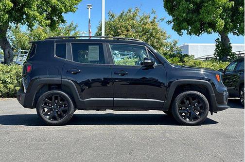 Black Clearcoat 2023 Jeep Renegade Altitude