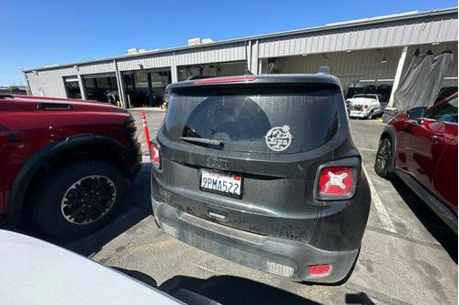 Black Clearcoat 2023 Jeep Renegade Altitude