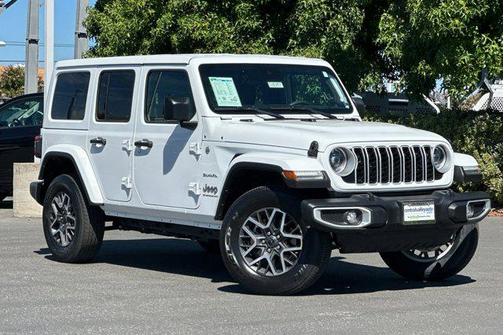 2024 Jeep Wrangler 4-Door Sahara 4x4