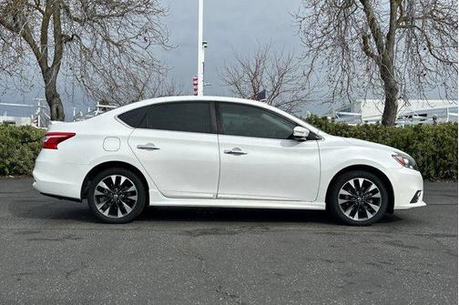 2017 Nissan Sentra SR