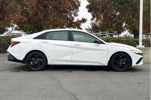 2026 Hyundai ELANTRA Sport