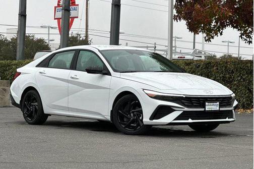 2026 Hyundai ELANTRA Sport