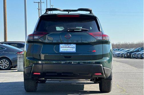 2026 Nissan Rogue Rock Creek