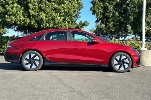 2025 Hyundai IONIQ 6 SE