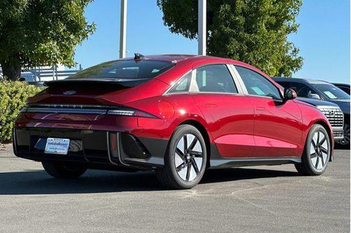 2025 Hyundai IONIQ 6 SE