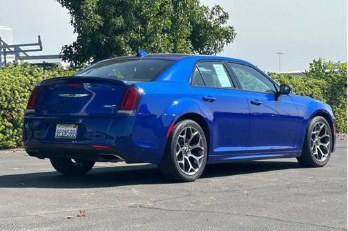 2018 Chrysler 300 S