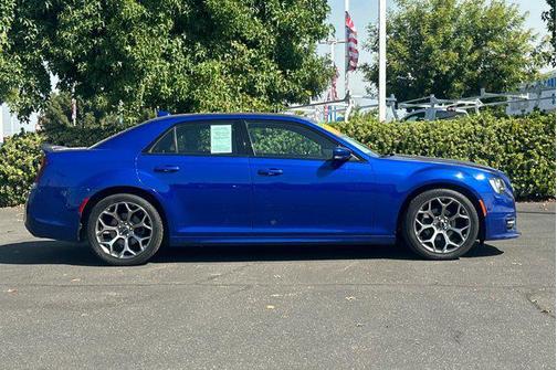 2018 Chrysler 300 S