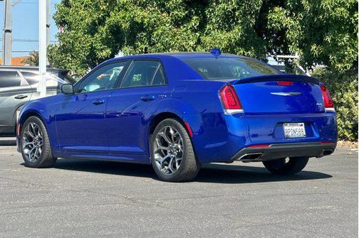 2018 Chrysler 300 S