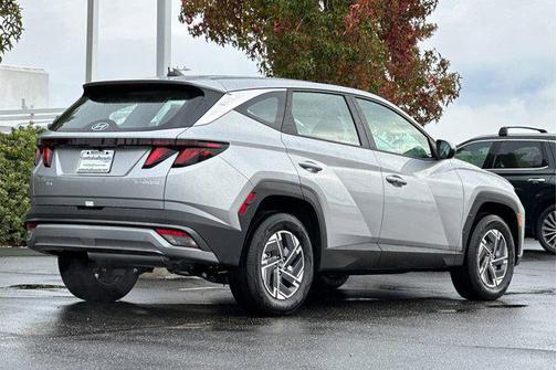 2026 Hyundai TUCSON Hybrid Blue SE