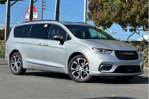 2026 Chrysler Pacifica L