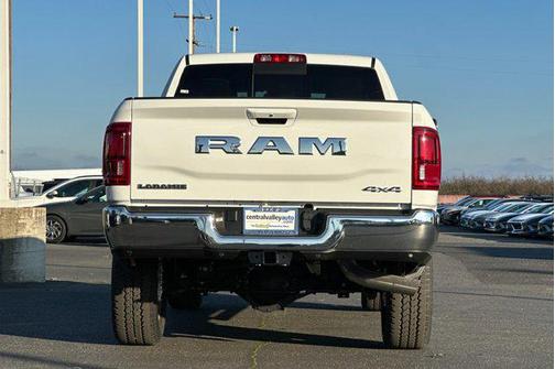 2026 RAM 2500 Laramie Crew Cab 4x4 6'4' Box
