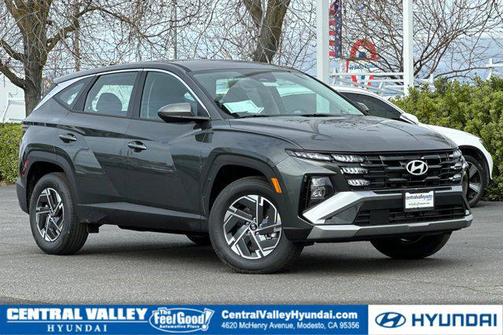 2026 Hyundai TUCSON Hybrid Blue SE