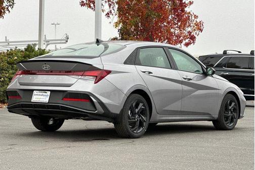 2026 Hyundai ELANTRA Sport