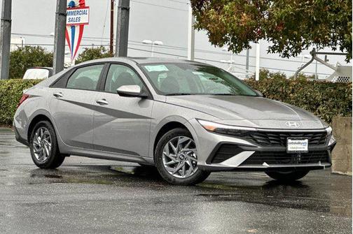 2026 Hyundai ELANTRA HEV Blue