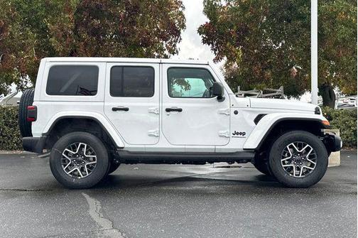 2026 Jeep Wrangler 4-Door Sahara 4x4