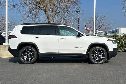 2026 Jeep Cherokee Overland