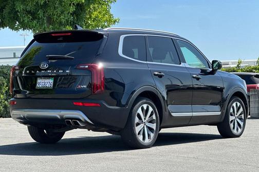 Ebony Black 2020 Kia Telluride S