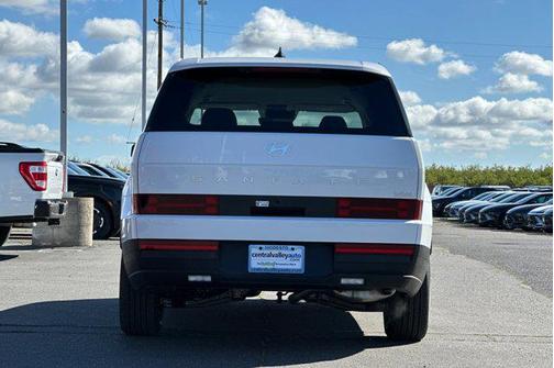 2026 Hyundai SANTA FE SE