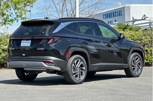 2025 Hyundai TUCSON Hybrid Limited